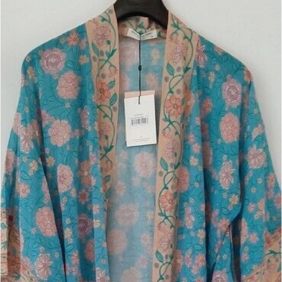 NWT Spell and the Gypsy Collective Designs Love Story Kimono - Picture 4 of 4